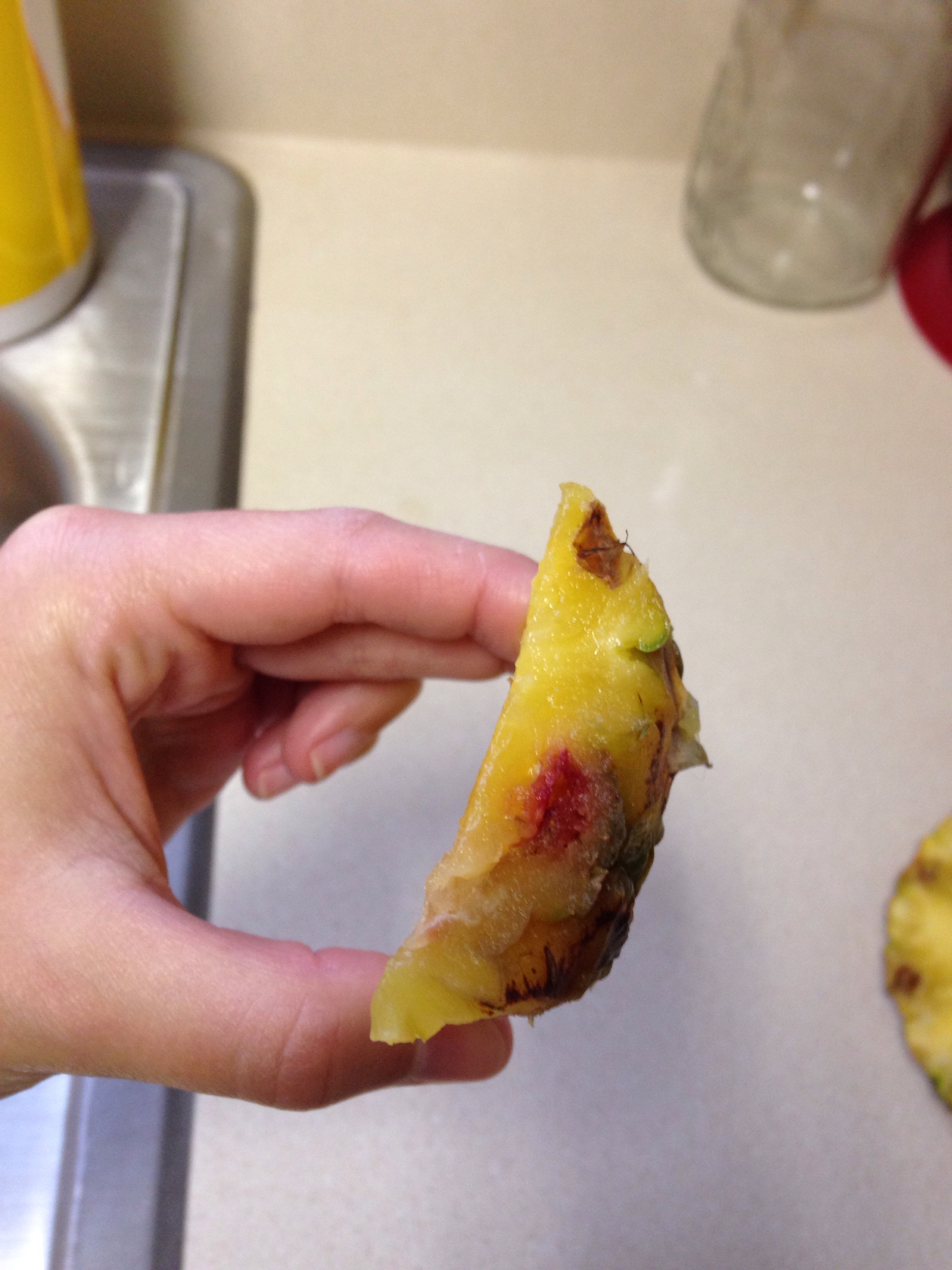 Red spot in pineapple #259383 - Ask Extension